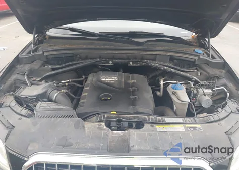 2015 Audi Q5 2.0T Premium z USA, uszkodzony, nr VIN WA1CFAFP5FA142752